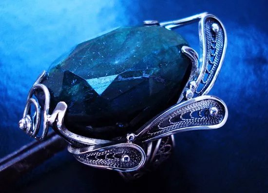 Art Gallery - Silversmith Workshop (Jewelry - Filigree Store) - Mladen Stojanovski