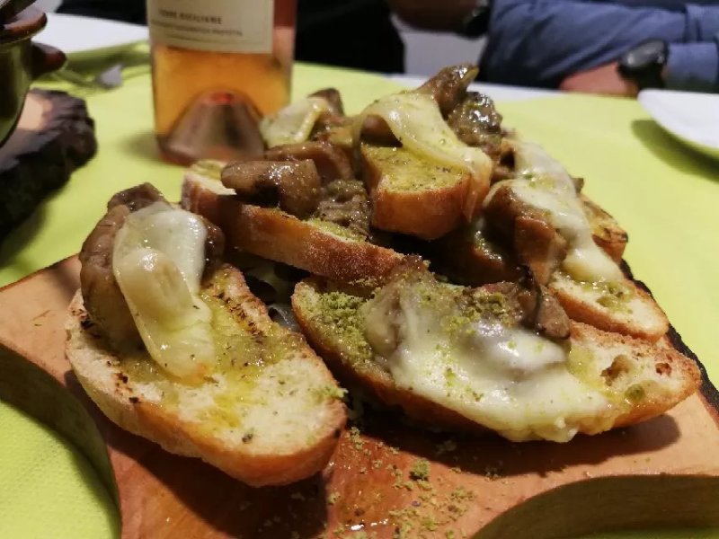 Ara Dell'Etna Pizza E Food