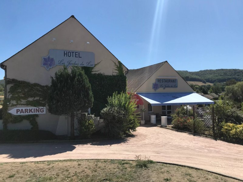Hotel Les Jardins du Lac Autun