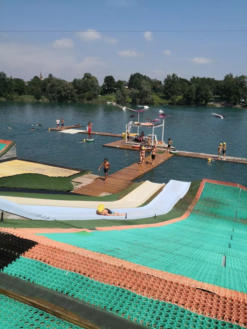 Drop-in Baudreix Water Jump