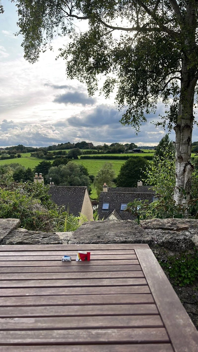 27 Horsefair - sleeps 4 guests  in 2 bedrooms