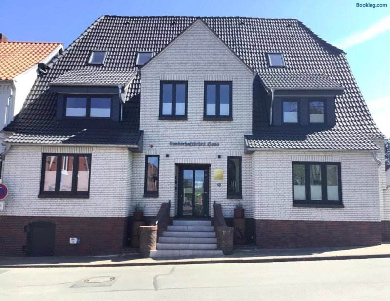 Landschaftliches Haus