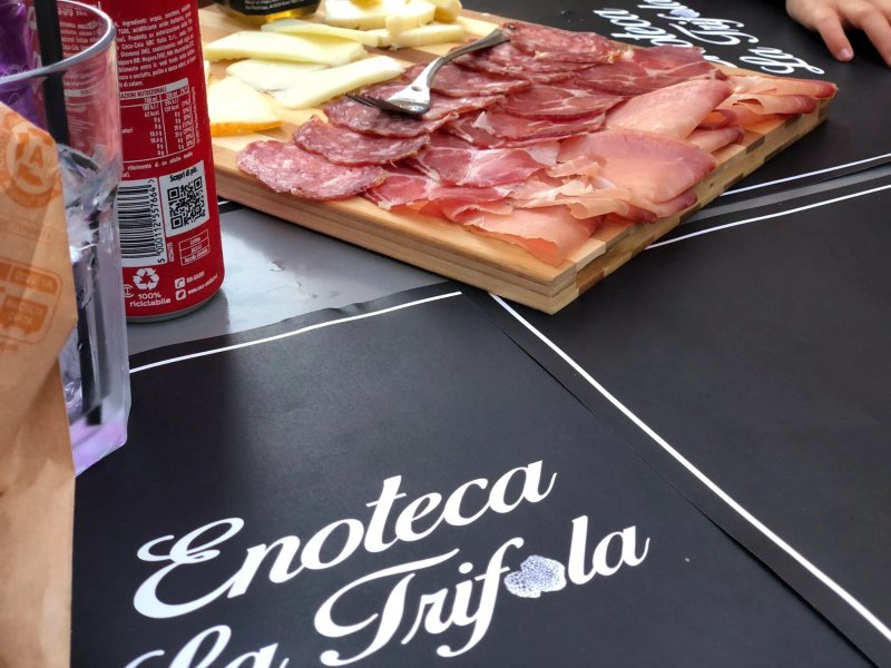 Enoteca La Trifola