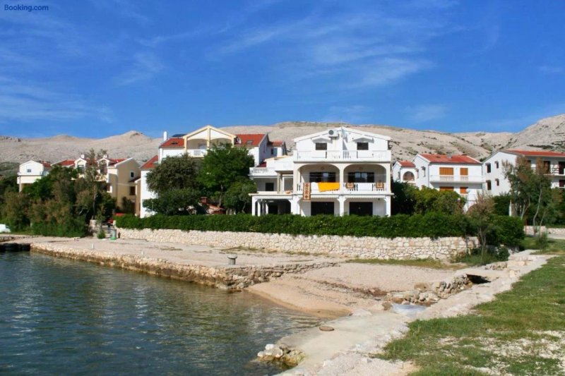 Apartments and Rooms by the Sea Pag - 3152