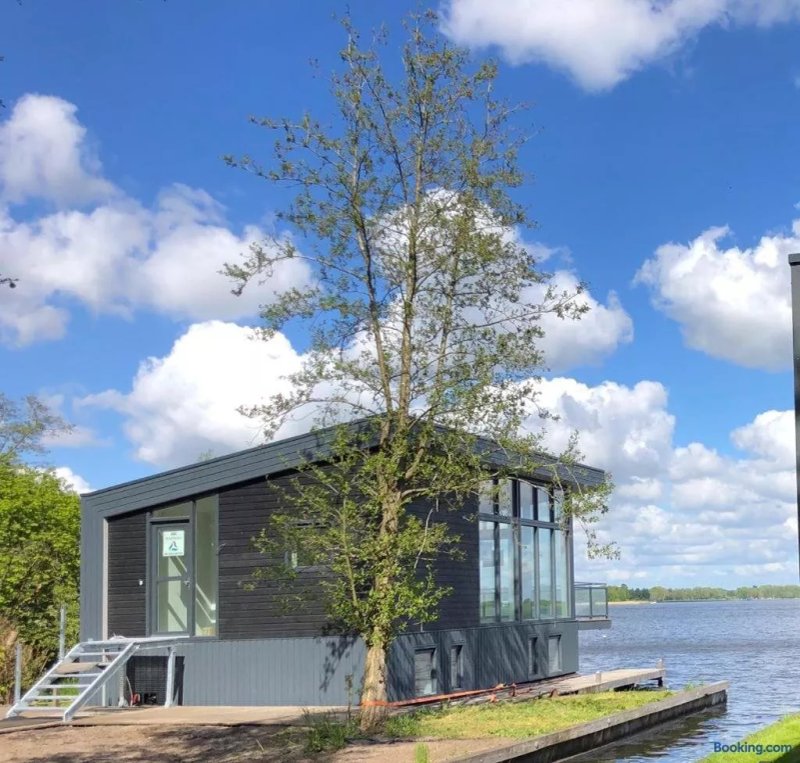 Watervilla Paterswoldsemeer