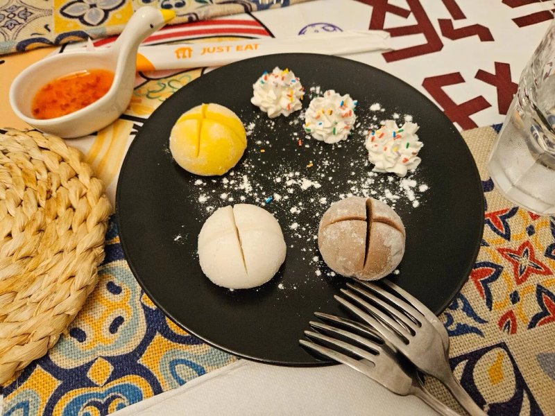 Interesting Food: Sushi Poke & Cucina Cinese