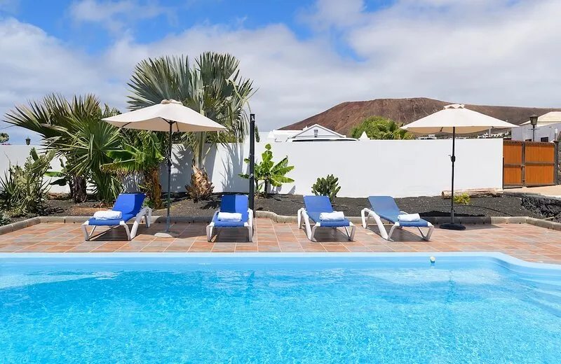 Villa Papillon is a fabulous 4 bedroom, 4 bathroom villa with seaviews.