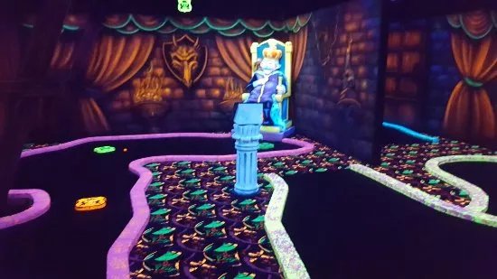 Glowgolf Arcen