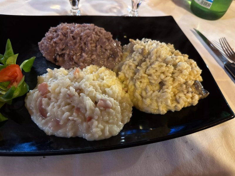 Cantoon Fumaana Ristorante