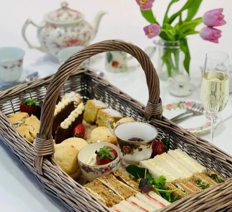 Esme's Tea Room