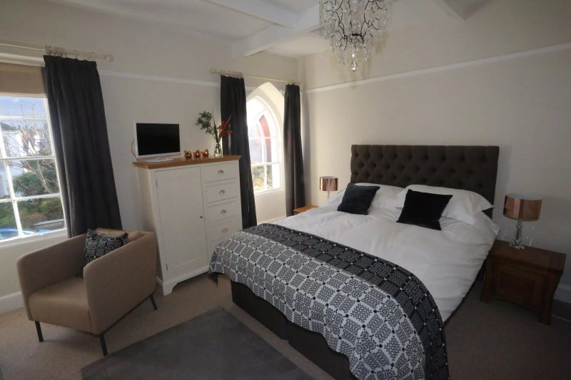 Ty Carthen Bed and Breakfast
