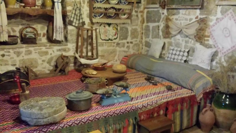 Traditional coffee house Niotis