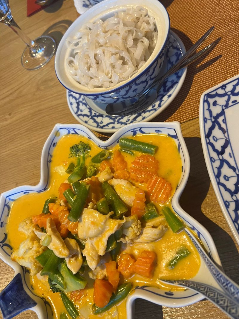 Muu Thong - Thailandisches Spezialitaten-Restaurant