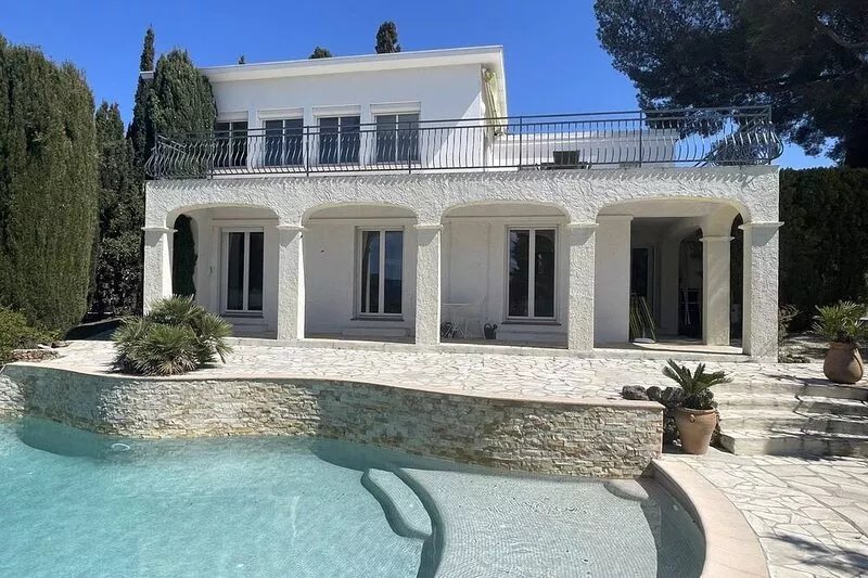 Villa 3* | swimming pool | parking | air conditioning | Wifi | Sea view