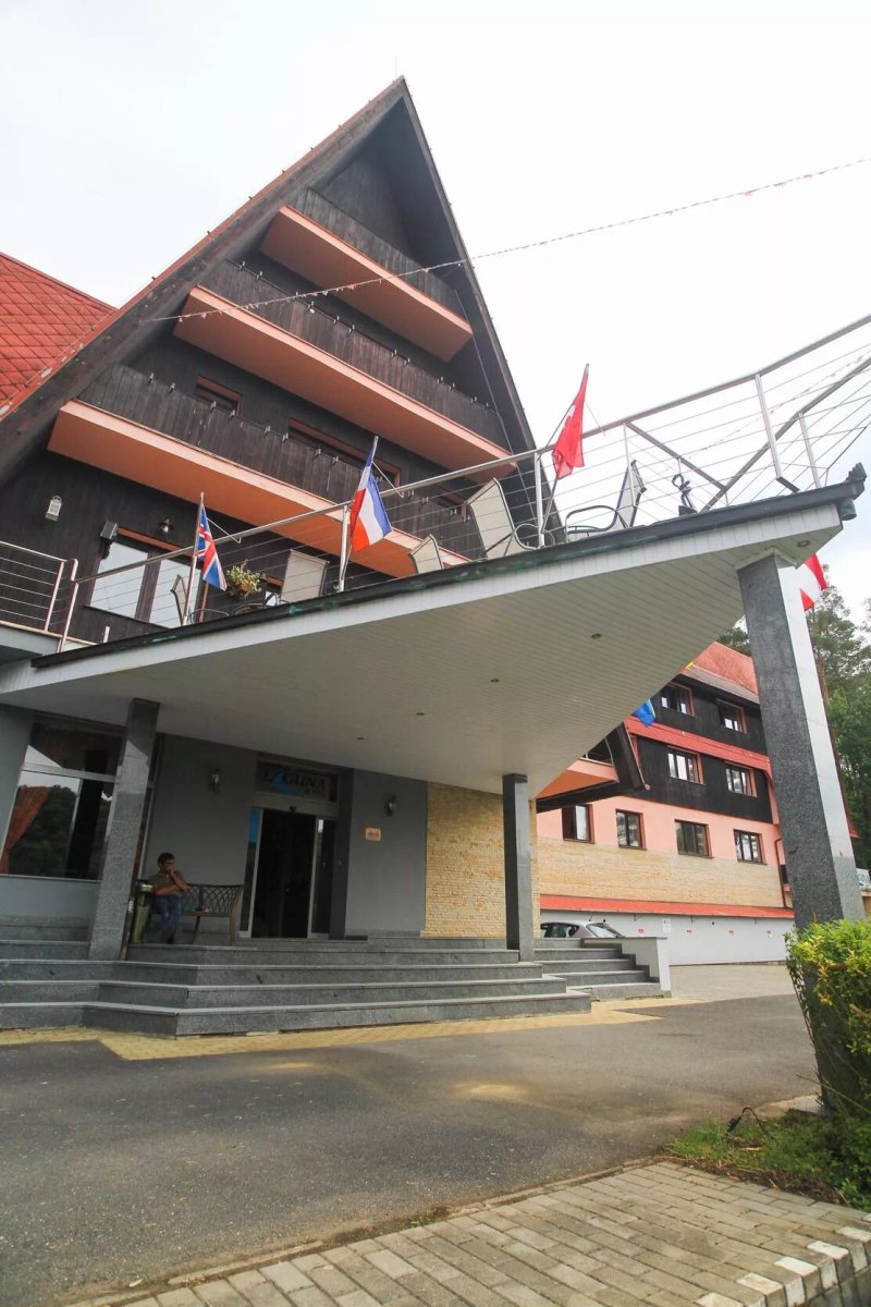 Hotel Laguna