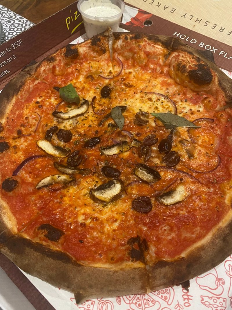 Canotto Pizza