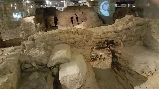 Archeological Crypt of the Parvis of Notre-Dame