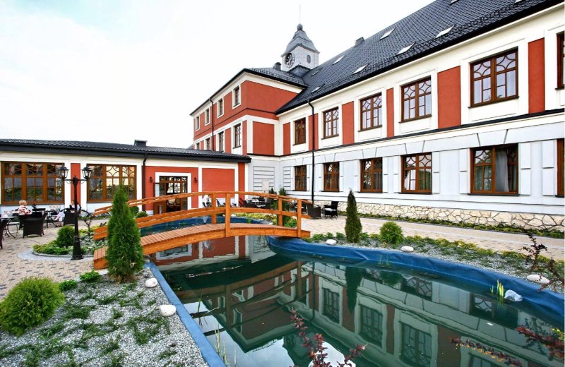 Pod Zegarem Rezydencja