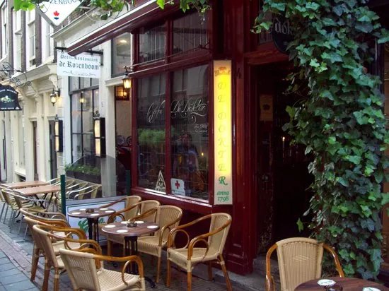 Cafe De Dokter