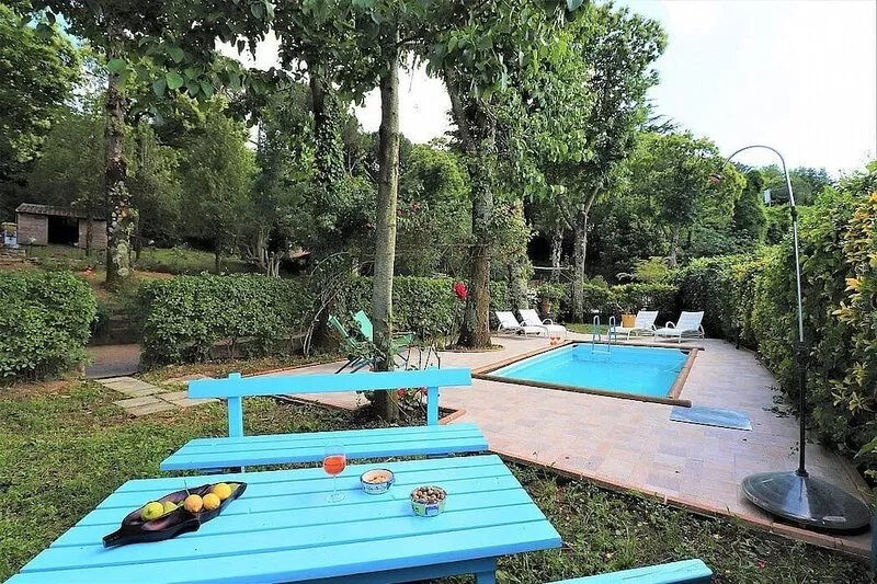 Villa Lisa: A characteristic and welcoming three-story villa in a quiet