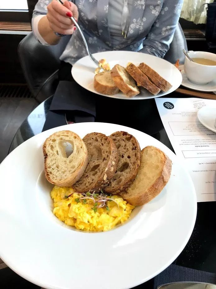 J&T cafe