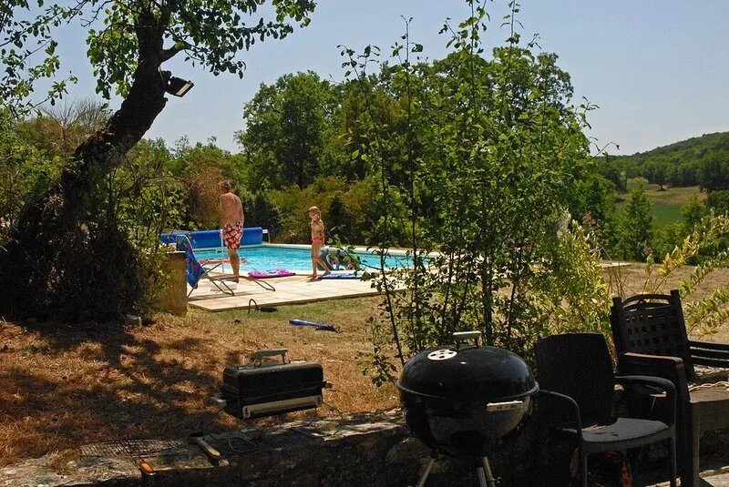 Country House,Mature Private Gardens &Heated Pool, nr Lot&Dordogne river valleys