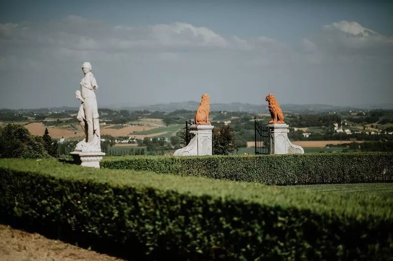 The hunter house is located in the grounds of the historic Villa Meleto estate.