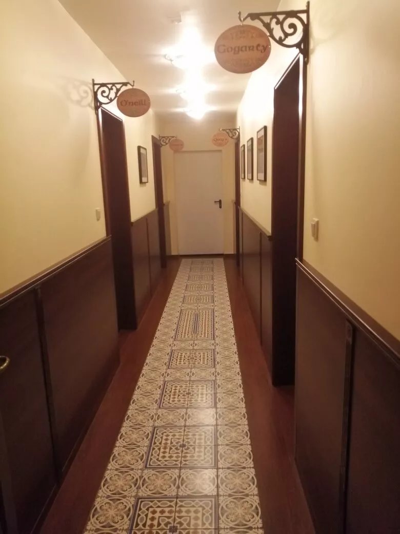 Shoemaker Irish Pub & Accommodation