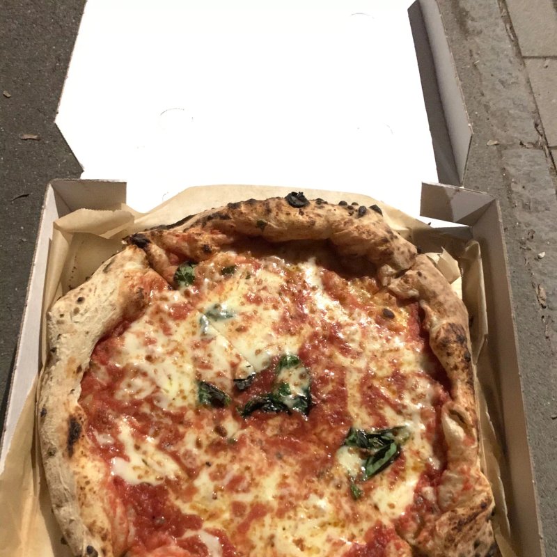 Del Tufo - La Vera Pizza Napoletana
