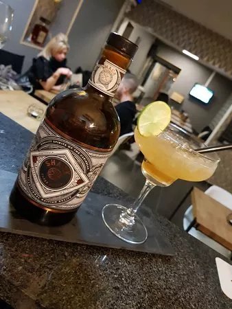 Le Carolopolitan