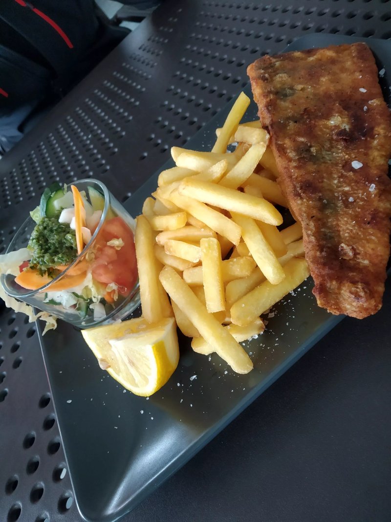 Restauracja i bar Hornet