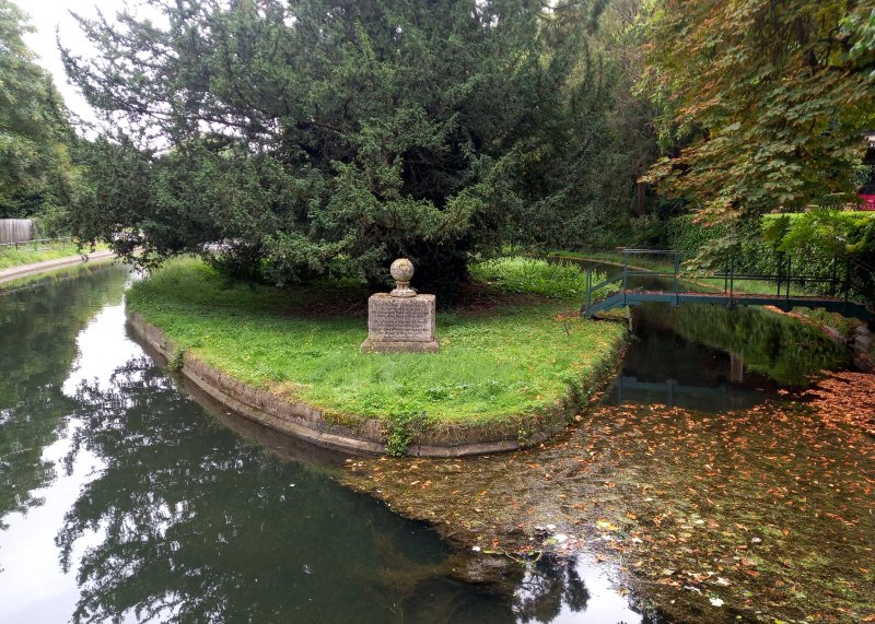 Amwell Pool