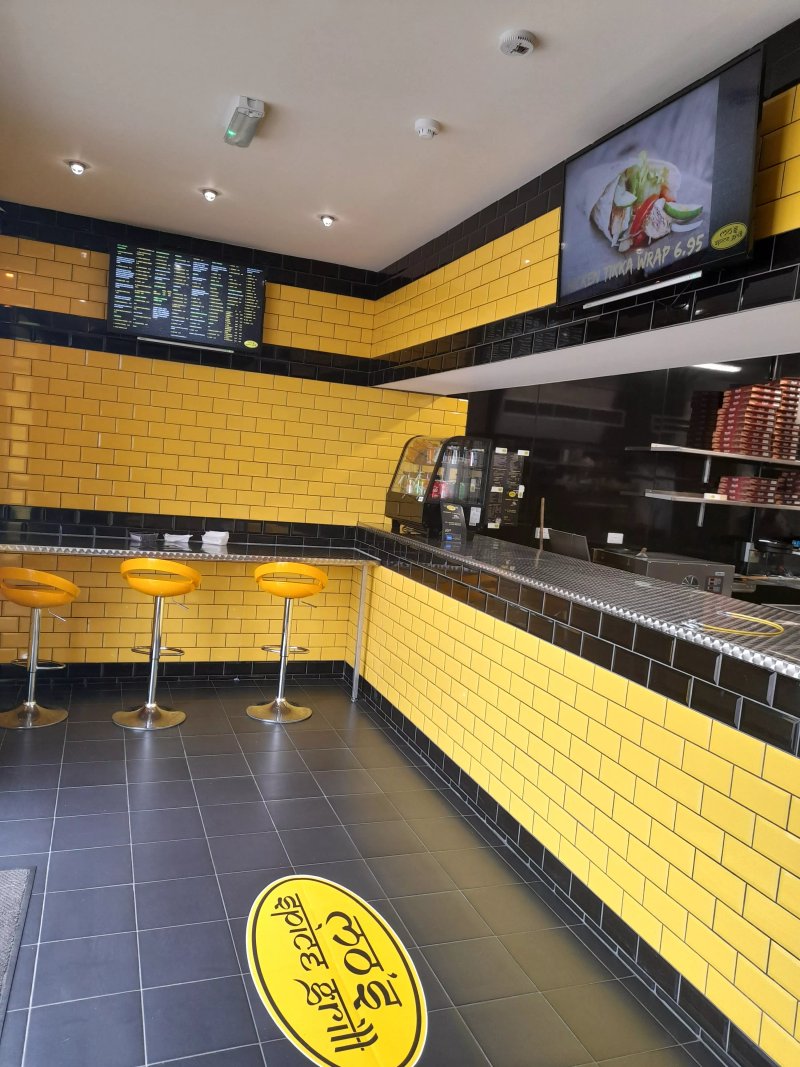 Mo"s Spice Grill