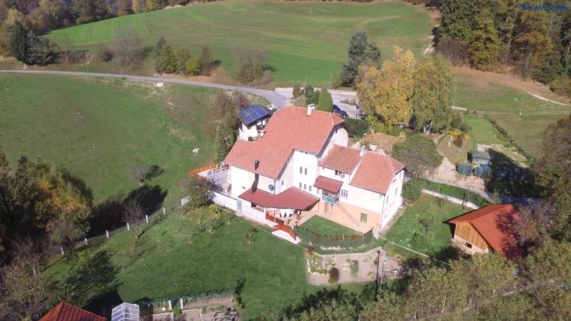 Tomdva Ravne