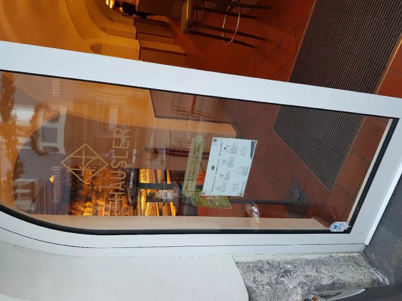 Panificio Pasticceria Cafe Hausler Sas