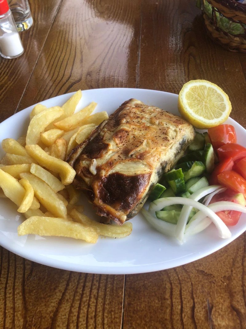 Antonis Tavern