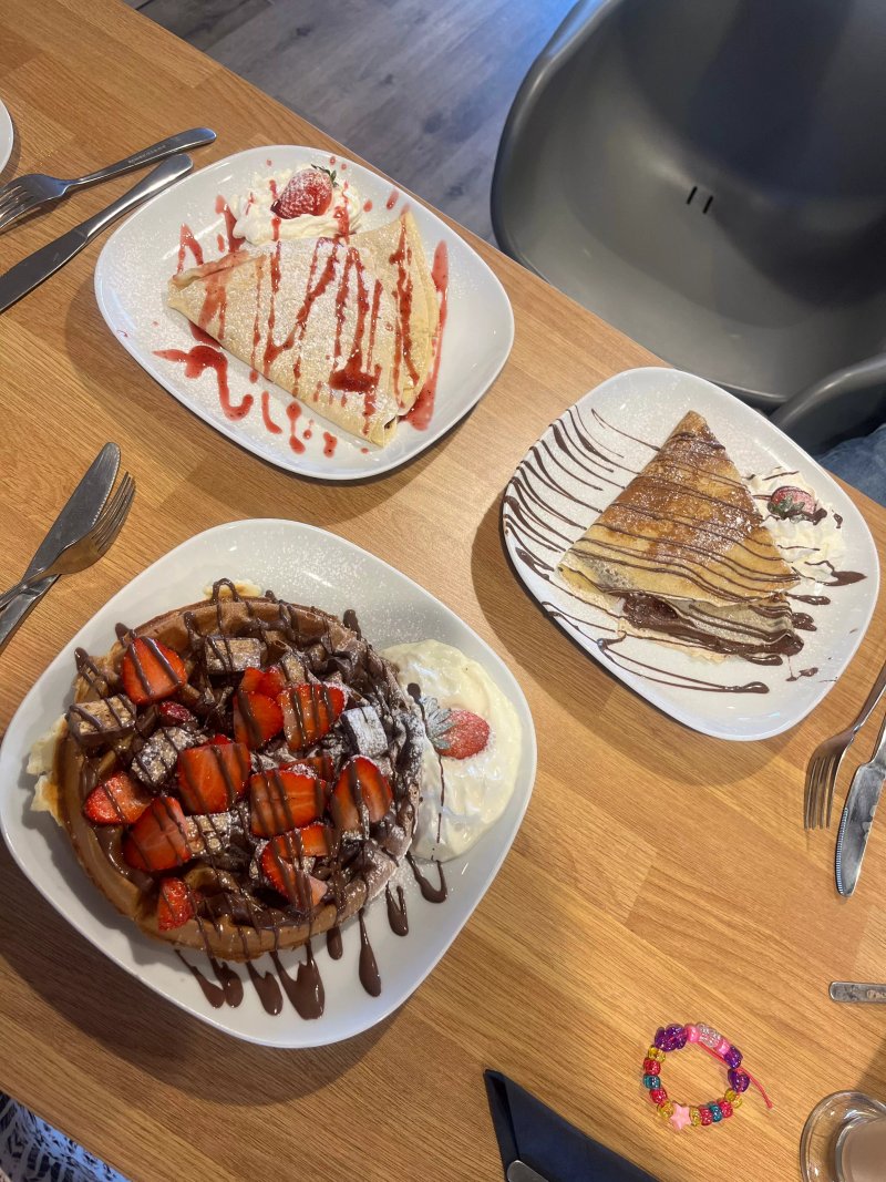 Coffee and Crepes
