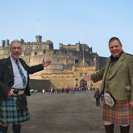 Edinburgh Tour Guide
