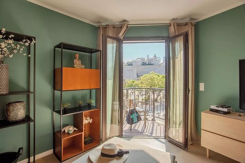 Casa Aliméa beautiful apartment in Calvi citadel view