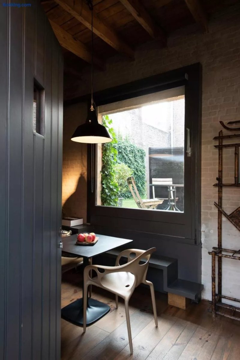 Studio 17