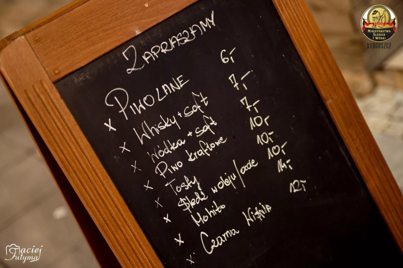 Ministerstwo Sledzia i Wodki