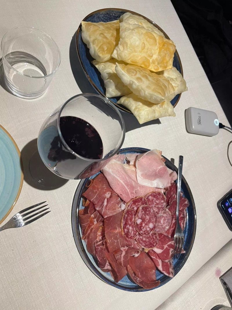 Falling Bistro Modena