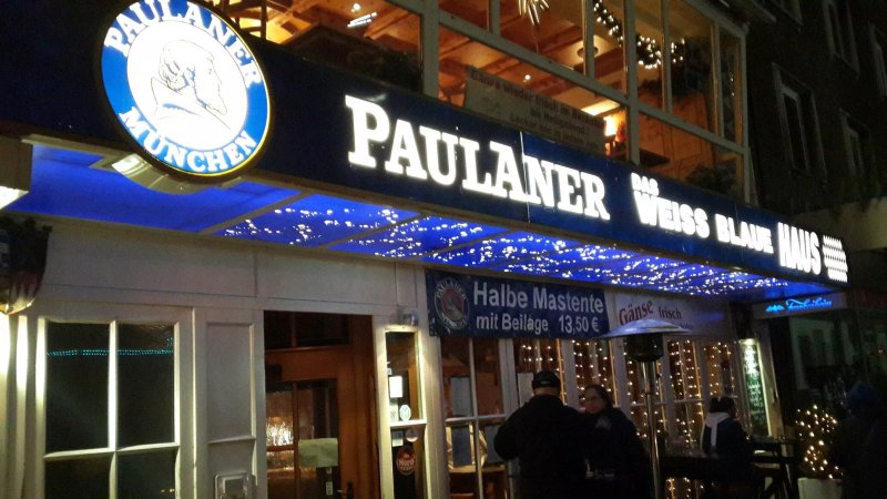 Das Weiss Blaue Haus