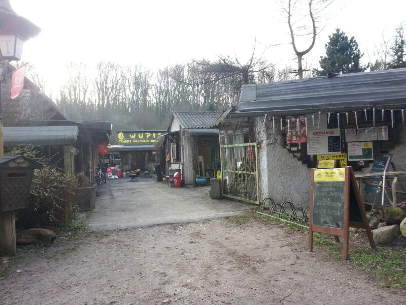 Wupis Tranke Am Waldhaus Rosengarten