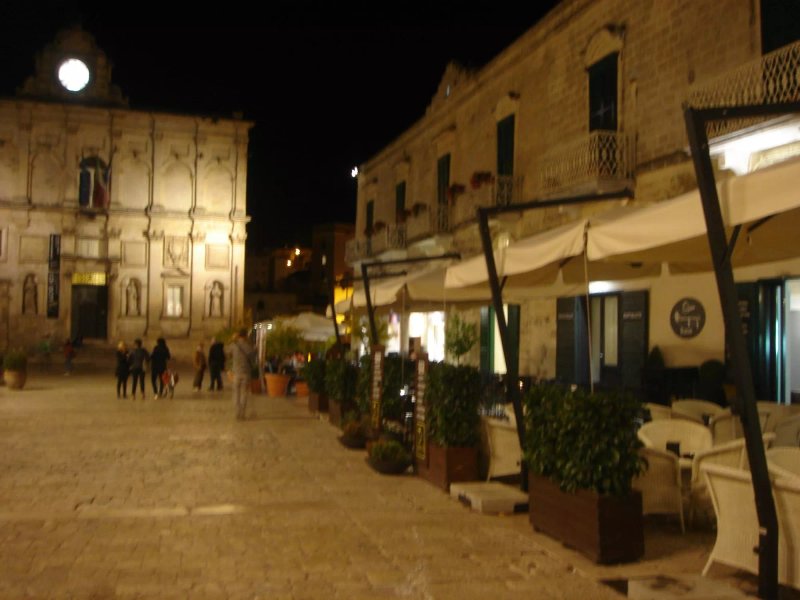 Vino & Dintorni Enoteca