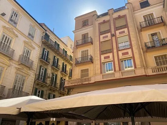 Plaza Del Marques Del Vado Del Maestre