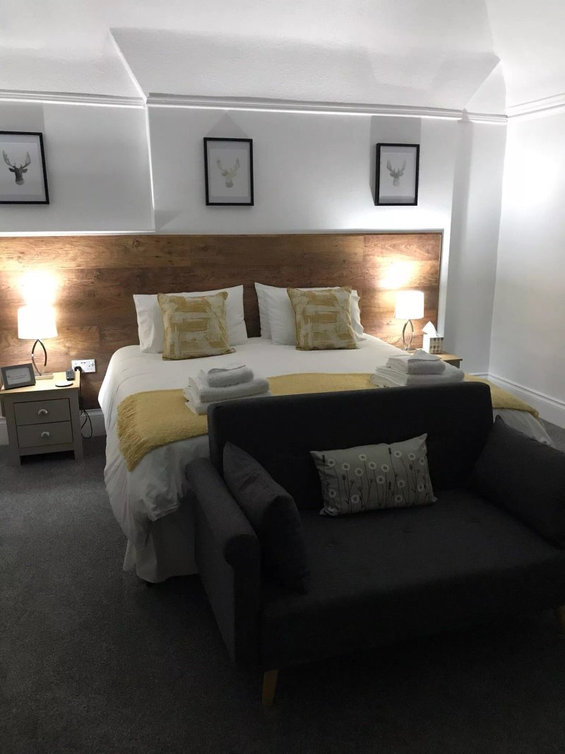 Woodlyn Guest House