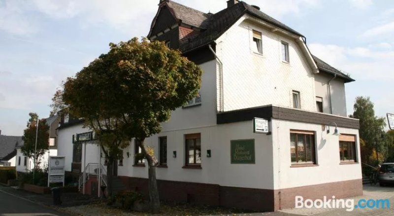 Burgerhof Katzenfurt