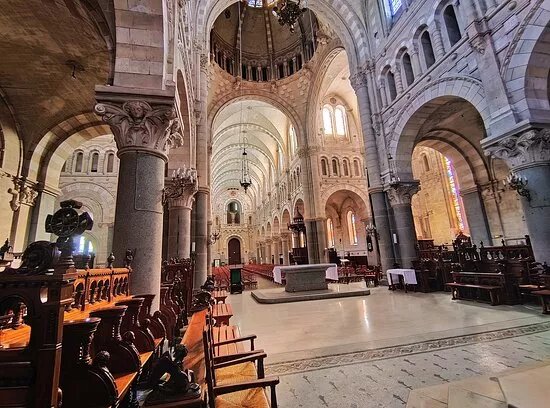 Eglise Saint-Martin Sacre-Ceour