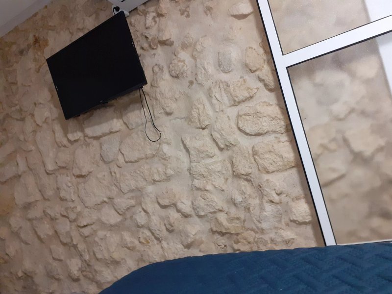 Cave Rooms
